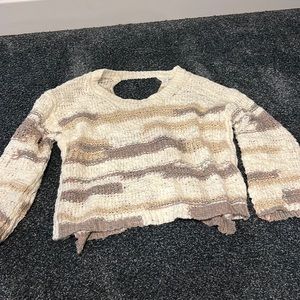 Like new chunky knit sweater!!